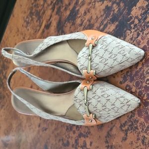 Anne Klein 10 m heel